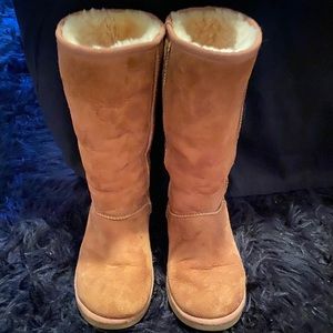 Tall Ugg boots chestnut brown